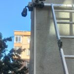 Soğanlık Kartal Aliye Hanım Apartmanı eski kamera sökümü için merdiven kurulumu